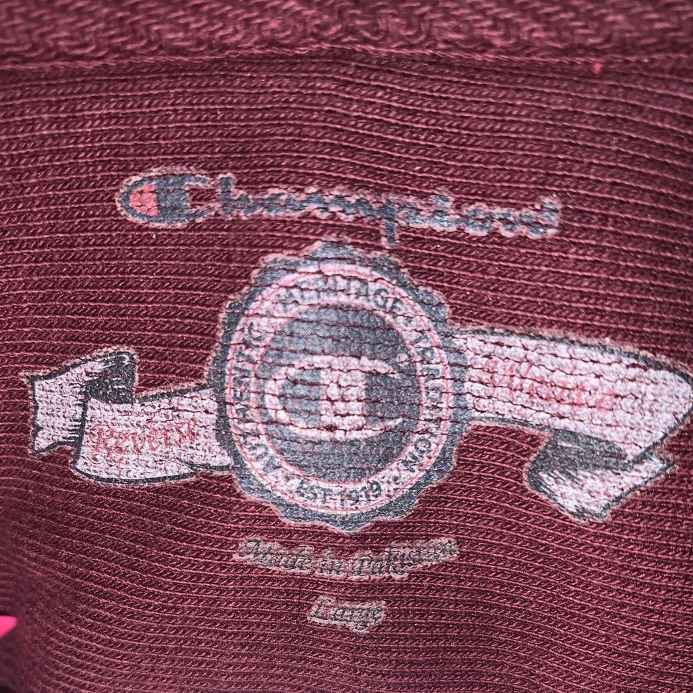 Champion pull over - Picture 3 of 3